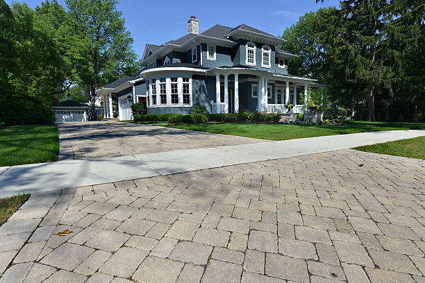 Best Custom driveway paver designs in Oak Park, CA